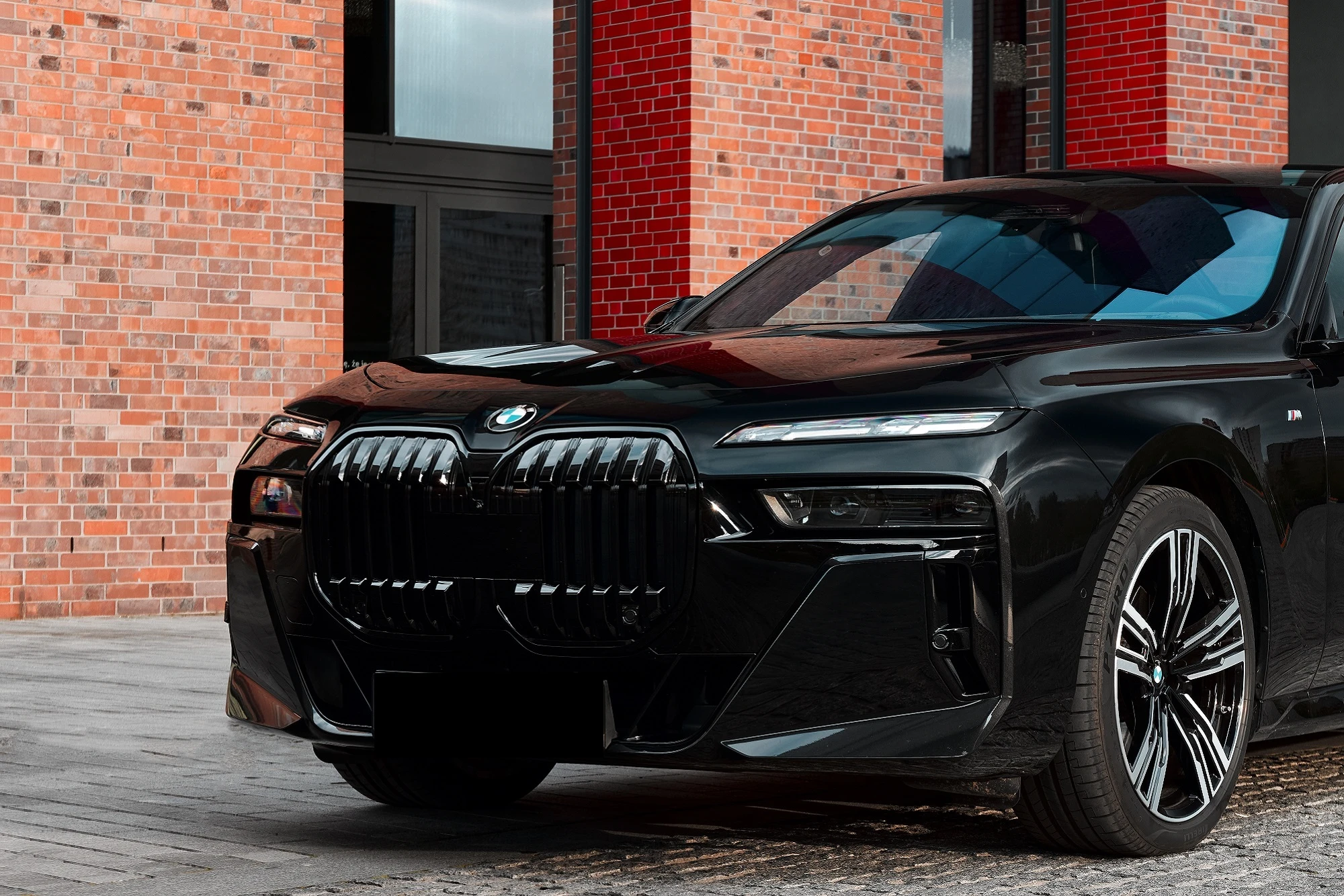 BMW 7 Series4